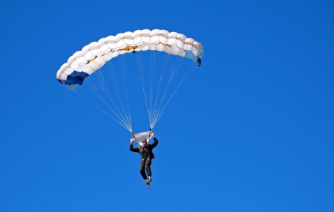 爱游戏体育-电竞赛场焦点！俄罗斯队对阵意大利队，强强对话引爆全球球迷关注
